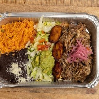 Encanto Carnitas